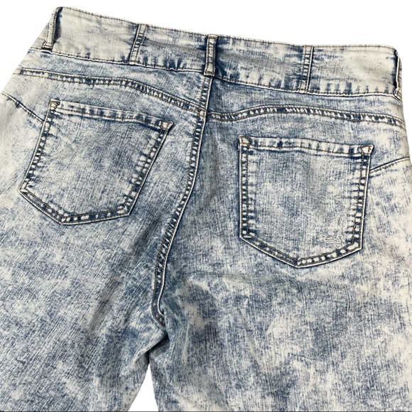 No Boundaries size 13 stretchy high rise sculpting skinny acid washed pants - Picture 6 of 7